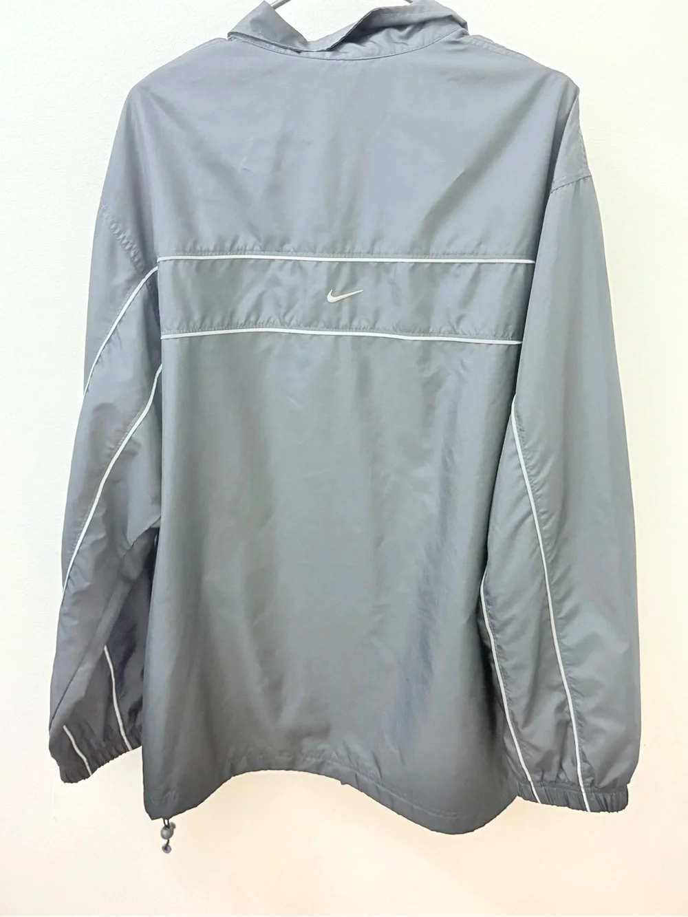 Nike Men's Full-Zip Lightweight Jacket